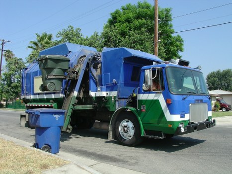 Same day skip hire service in Knightsbridge